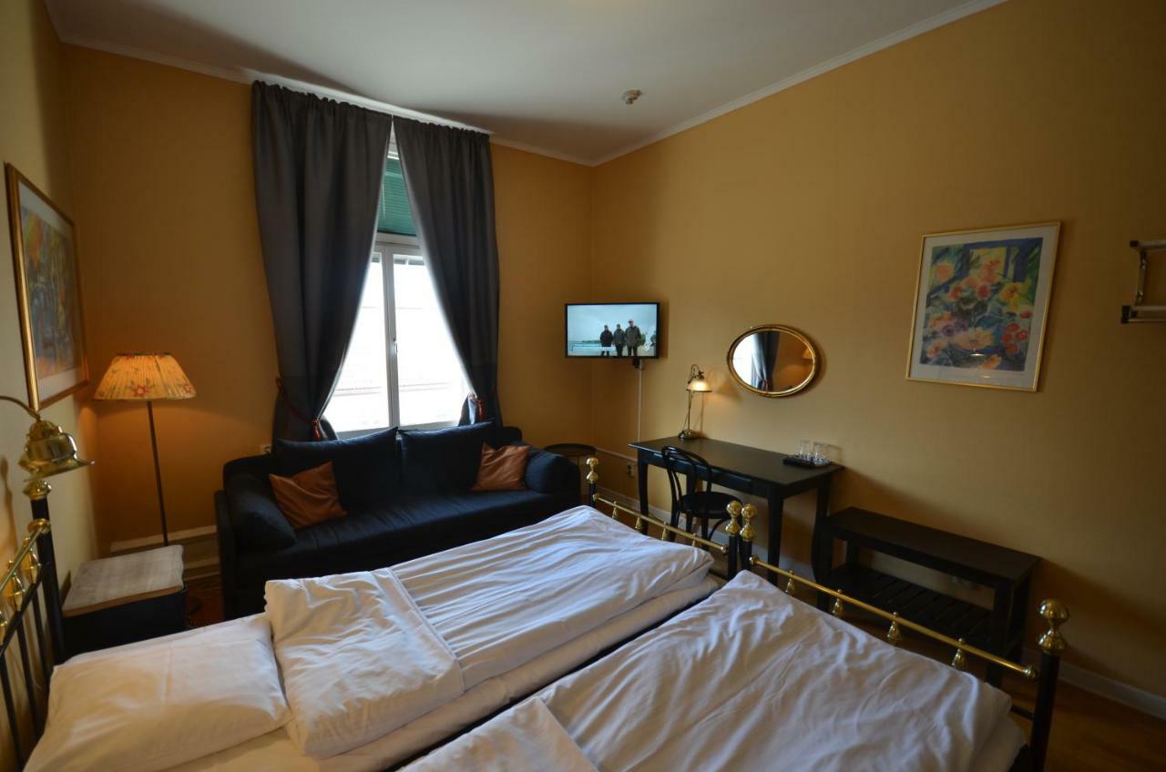 Hotell Royal Гернесанд Екстер'єр фото